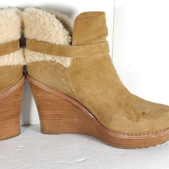 UGG Women's Anais US9 Chestnut Suede Sheepskin Wedge Shearling Boots Booties - Picture 9 of 14